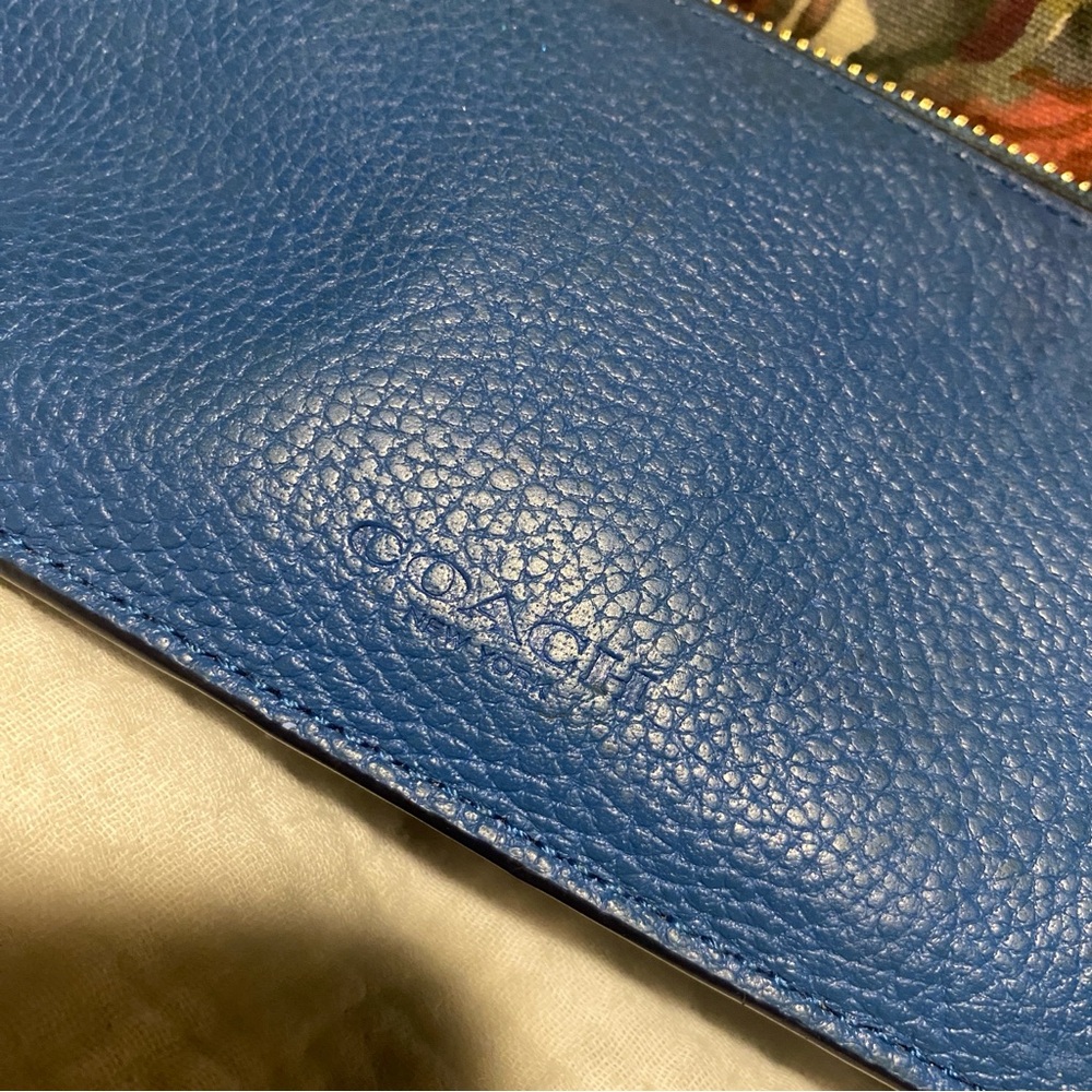 COACH womens blue leather long card holder wallet zip - Picture 7 of 7